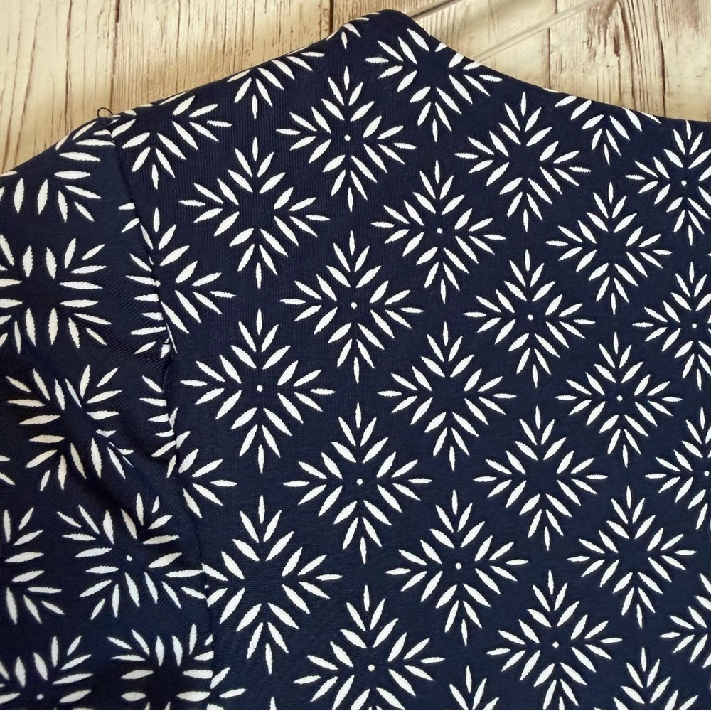 Talbots Navy Blue White Knit Jersey Draped Sheath Dress Size Petite Small - Picture 8 of 9